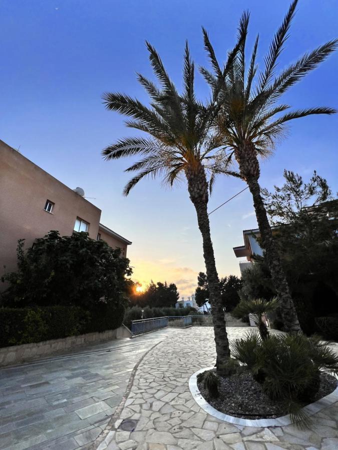 Iris Village Pafos Dış mekan fotoğraf