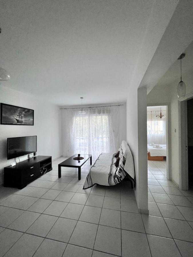 Iris Village Pafos Dış mekan fotoğraf